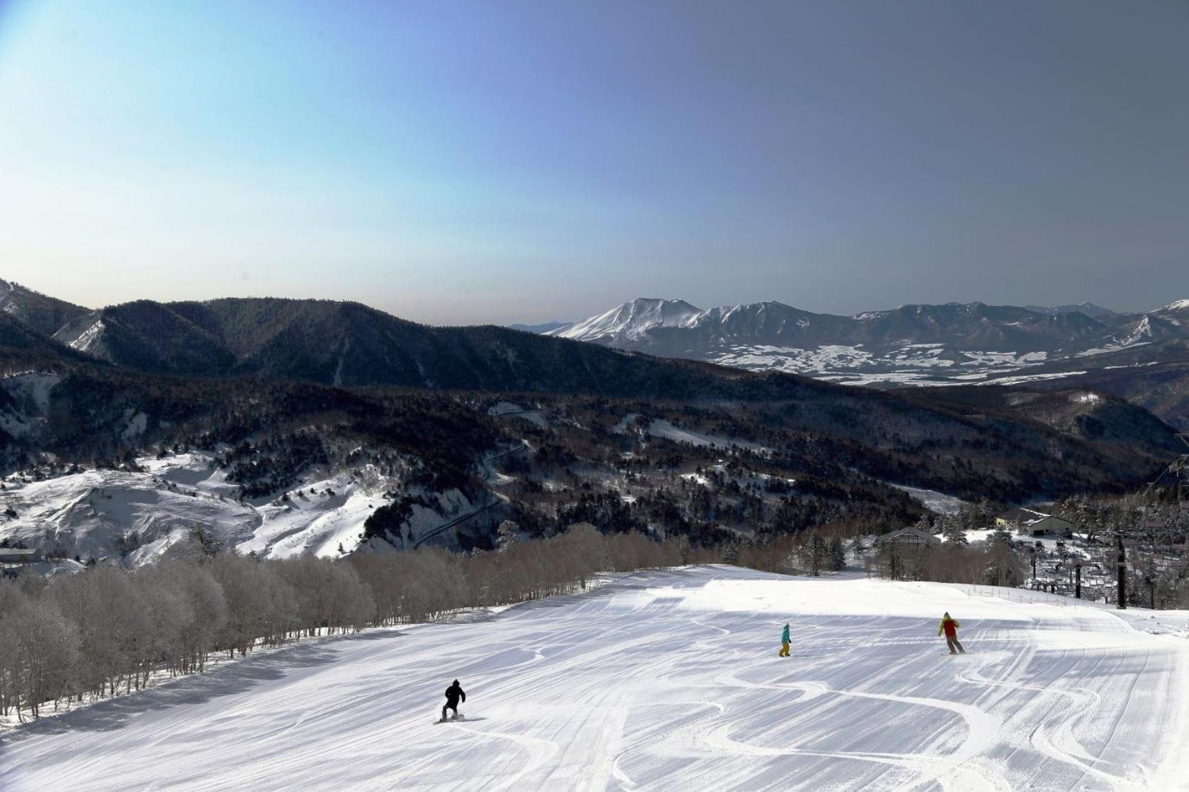 Manza Kogen Hotel Tsumagoi Zewnętrze zdjęcie